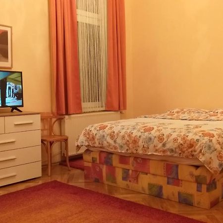 Tempo Courtyard Apartman Budapest Extérieur photo