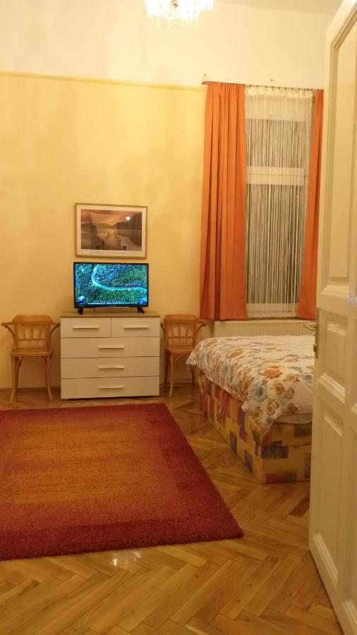 Tempo Courtyard Apartman Budapest Extérieur photo